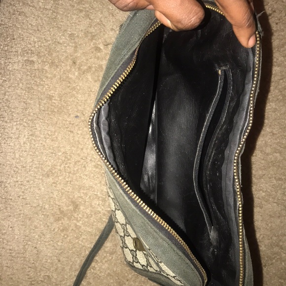 Vintage 1980s Gucci clutch - Picture 3 of 3